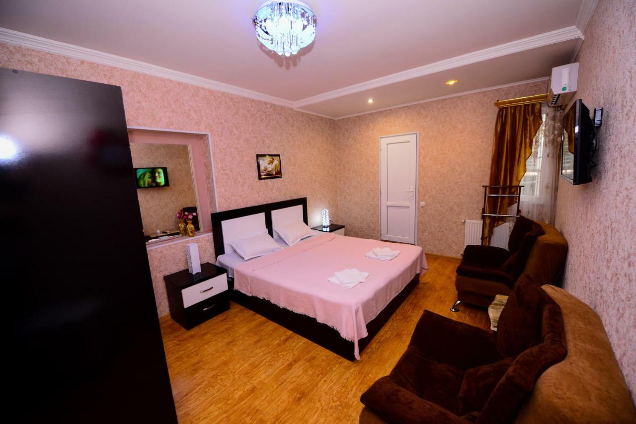 Hotel Mkudro Kutaisi Eksteriør bilde